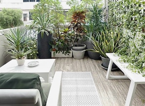 House, 3 Bedrooms, Smoking, Balcony | Outdoor dining - Stylish 3-bedroom Townhome in Heart of Bangkok (Bangkok)