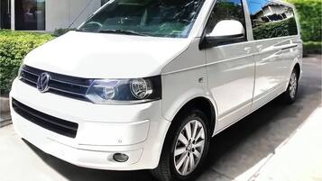 House, 3 Bedrooms, Smoking, Balcony | Property grounds