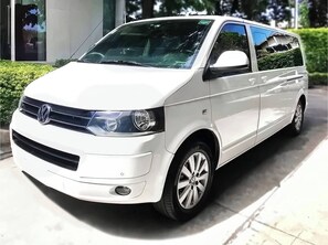 House, 3 Bedrooms, Smoking, Balcony | Property grounds - Stylish 3-bedroom Townhome in Heart of Bangkok (Bangkok)