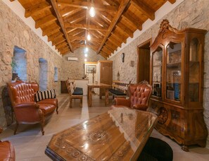 Villa | Living room - Cozy Mountain Villa for 10 in Slivno (Vrgorac)