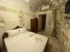 Free WiFi - KASR-I AHENK KONAĞI (Mardin)