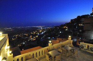 Terrace/patio - Kasr-i Ahenk Konaği (Mardin)