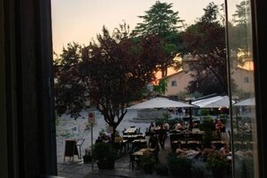 Dining - All'Ombra della Torre - A cozy retreat in the historic heart of Viterbo (Viterbo)