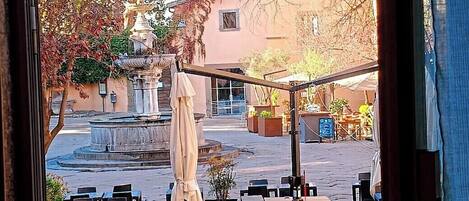 Servei de restauració a l'aire lliure