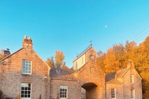 Exterior - The Hayloft at Brylach Steading, Speyside. (Aberlour)
