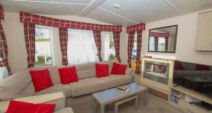 Bayview Retreat - 3 bedrooms with decking sleeps 6