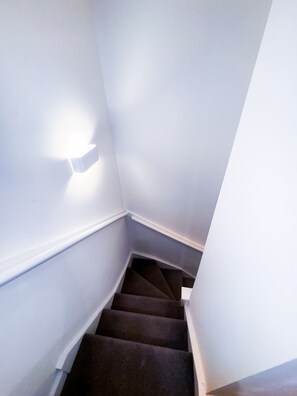 Interior - 2 Bed Flat - Sleeps 4 - Parking - Wifi (Birmingham)