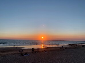 Beach - Relax, beaches, wineries and castle (AN)