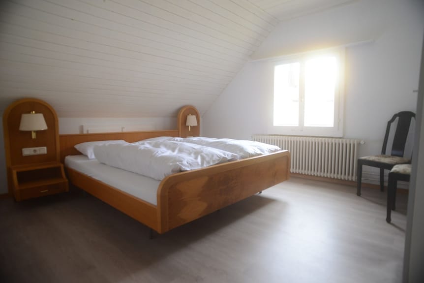 2 Minuten Vom See Entfernt, Seeblick-appartement Mit Balkon. Haustierfreundlich! - Kanton Thurgau
