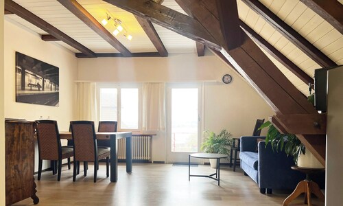 Lake View Apartment, 2 min from Lake Constance. Balcony. Pets are welcome!