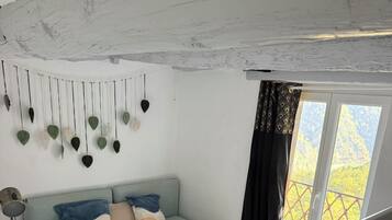 2 Schlafzimmer, Zimmersafe, Bügeleisen/Bügelbrett, Reisekinderbett