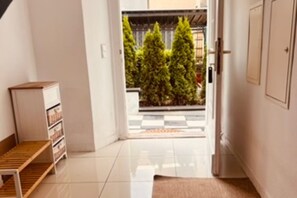 Interior - Quiet apartment in villa in spa area with garden & terrace (Bad Kissingen)