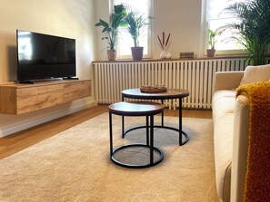 Living area - Cozy Holiday Apartment in Schweinfurt (Schweinfurt)