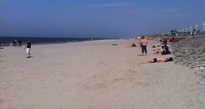 Schickes Apartment in Toplage!!! -
nur 30 m von Strand und Promenade entfernt