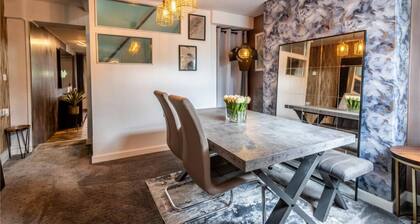 Peaceful Retreat in Telford With Modern Amenities