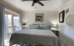 Cottage, 3 Bedrooms | 3 bedrooms, free WiFi - Out Of The Blue 3 Bedroom Cottage (Frisco)