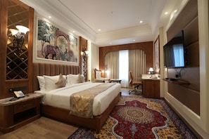 Living area - Hotel Maharaja Palace Rohtak (Sampla)