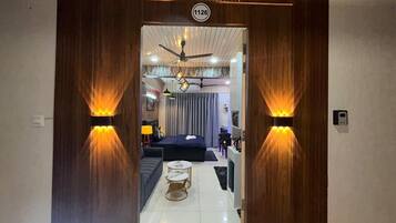 Apartment, 1 Bedroom, Accessible, Smoking | Property entrance