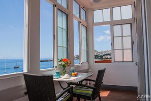 Dining - Vitorina Corte Guesthouse (Funchal)