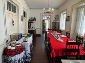 Dining - Vitorina Corte Guesthouse (Funchal)