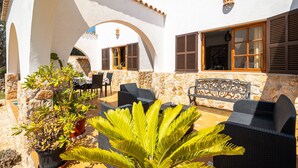 Unclassified image, 4 of 56, button - Holiday Home Can Monxu in Cala Llombards with pool and sea view (Cala Llombards)