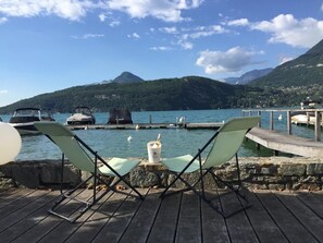 Property grounds - Studio le Beach du lac d'Annecy, feet in the water (Duingt)