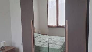 1 camera, Wi-Fi gratuito, lenzuola