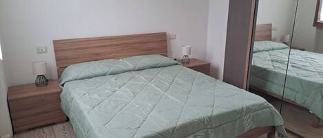 1 soverom, wi-fi (inkludert) og sengetøy