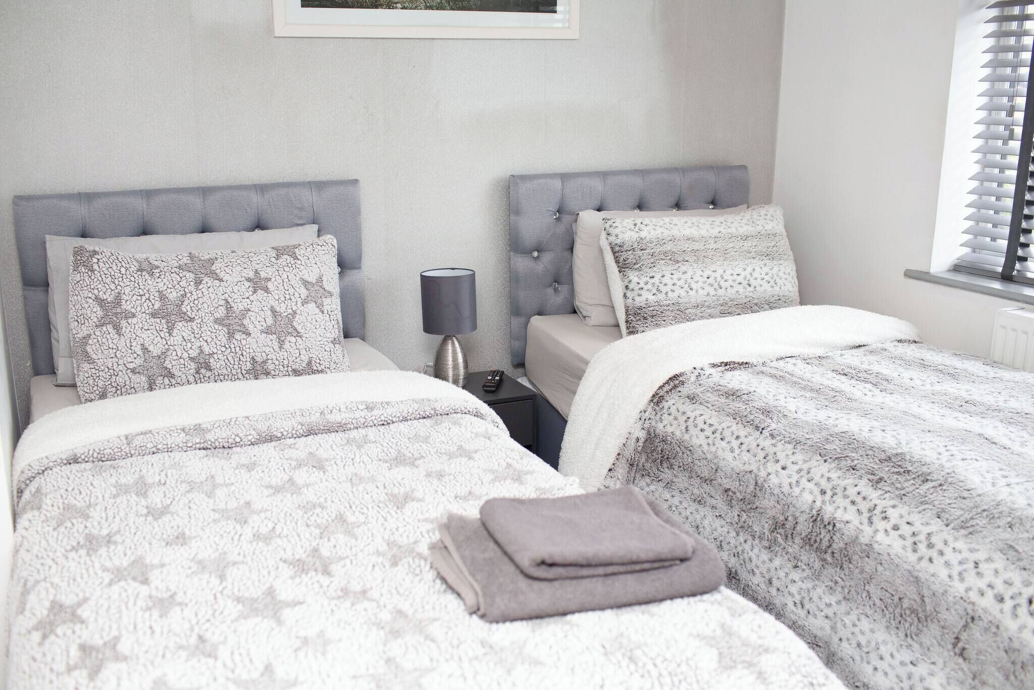 4 bedrooms