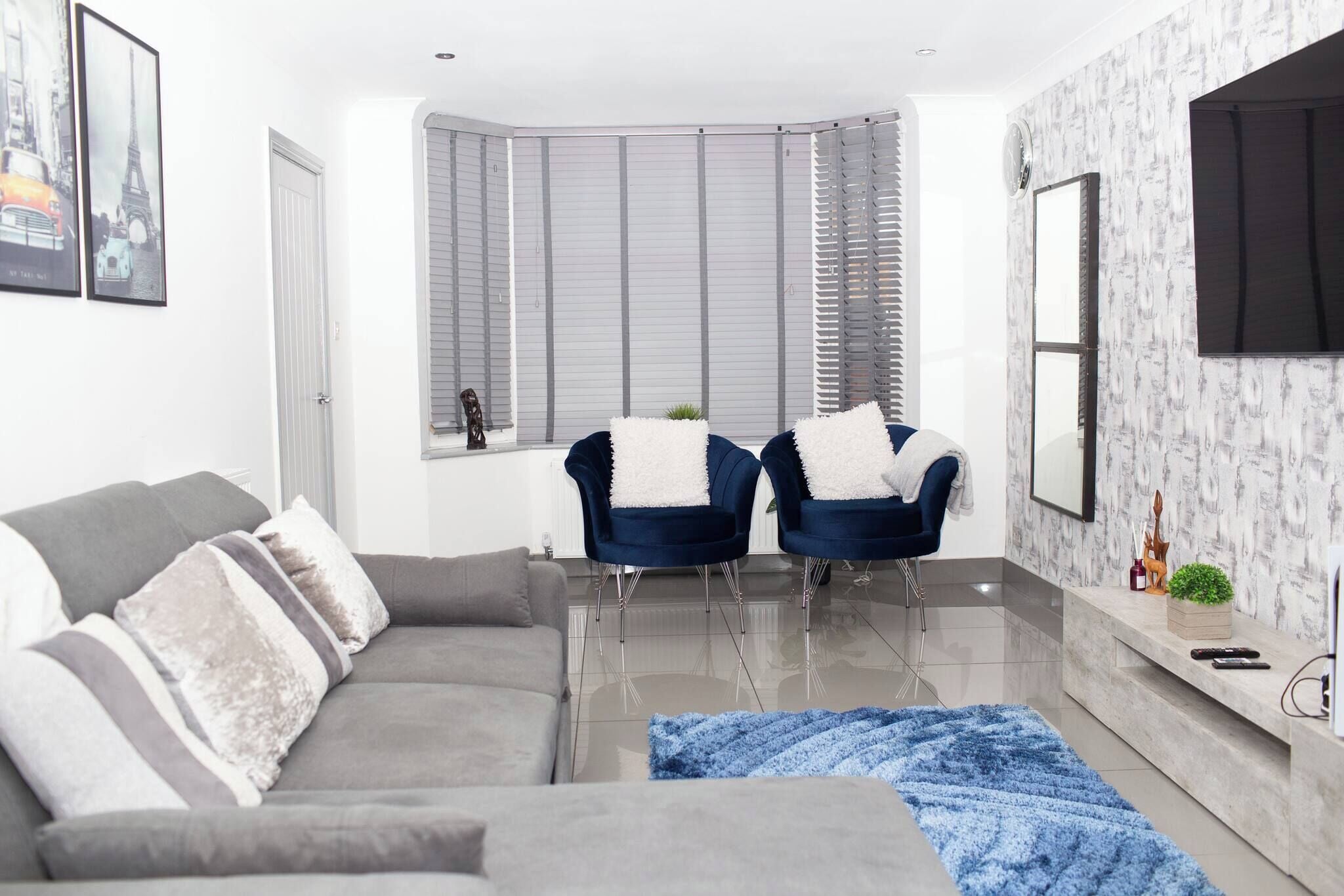 Maison, 4 chambres, patio | Salle de séjour