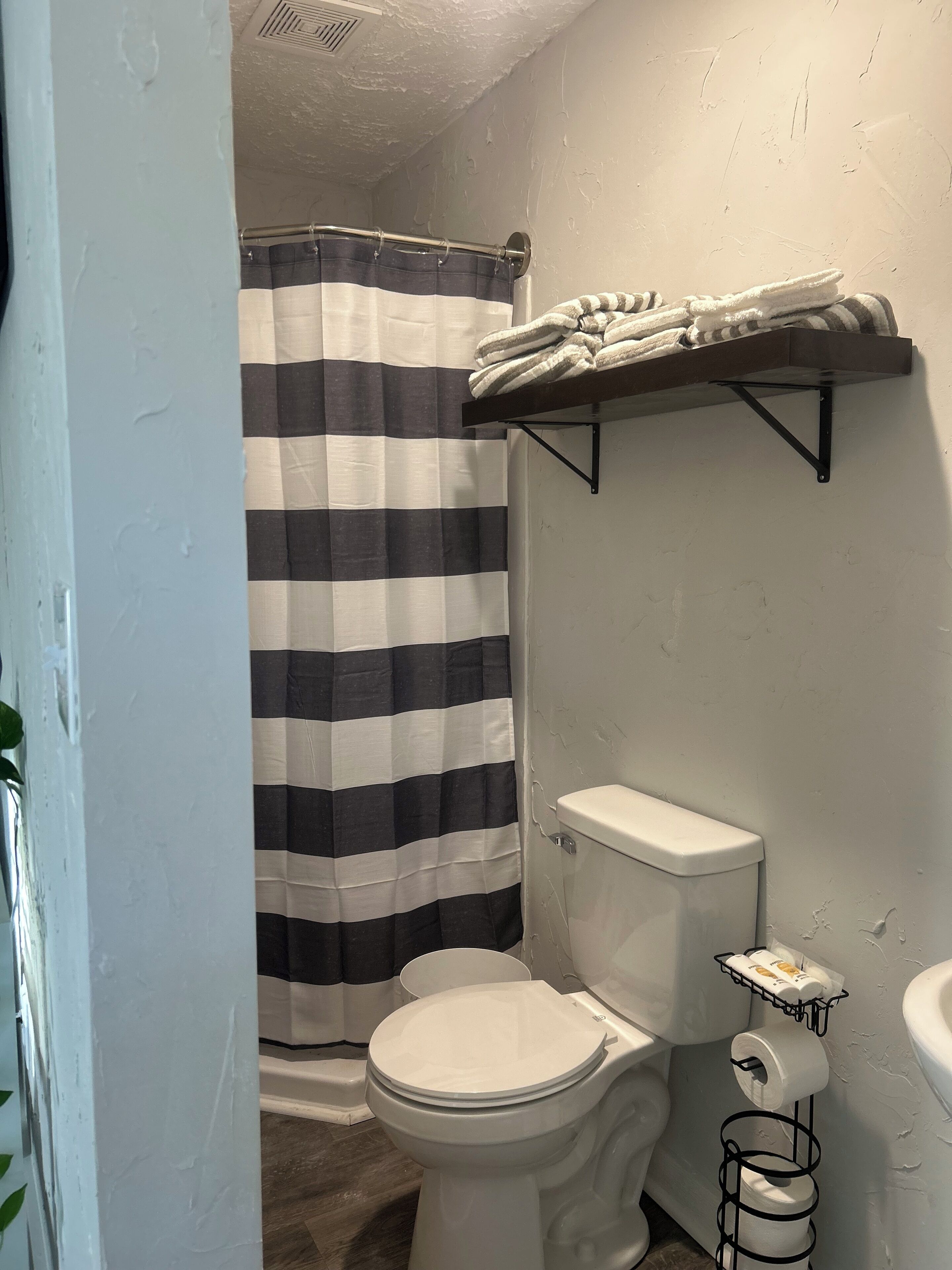 Handdoeken, zeep, shampoo, toiletpapier