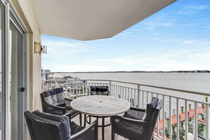 Outdoor dining - Bahia Vista Unit 201 (Ocean City)