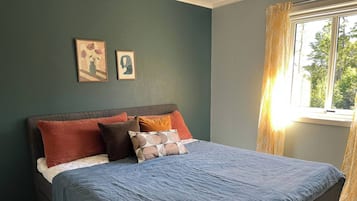2 bedrooms