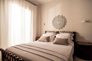 3 bedrooms, iron/ironing board, free WiFi, bed sheets - Abelia Villa, a Luxurious and Exlusive Residence with private pool (ZAKYNTHOS)