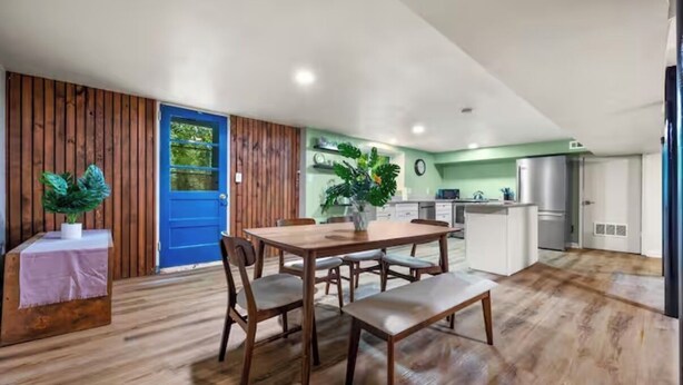 Dining - Cozy 2-BR Home w/ Parking & High-Speed Wi-Fi (Tucker)
