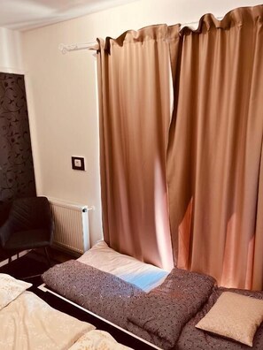 Schallisolierte Zimmer, Bügeleisen/Bügelbrett, kostenloses WLAN