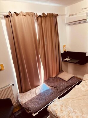 Schallisolierte Zimmer, Bügeleisen/Bügelbrett, kostenloses WLAN