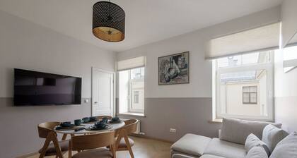 Elegant Stay in Quiet Center