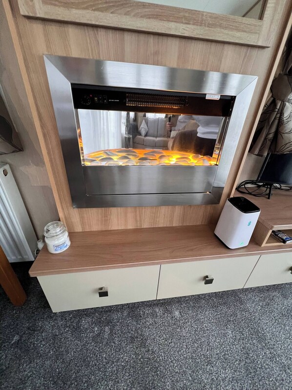 House, 2 Bedrooms, Garden View | Interior - Peaceful Whitley Bay Getaway With Shared (Whitley Bay)