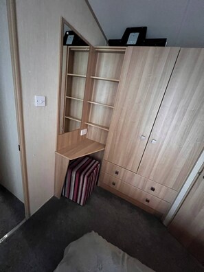 House, 2 Bedrooms, Garden View | Interior - Peaceful Whitley Bay Getaway With Shared (Whitley Bay)