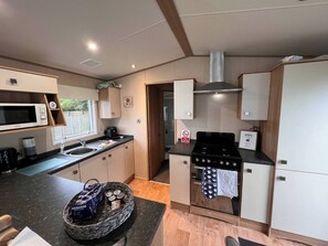 House, 2 Bedrooms, Garden View | Interior - Peaceful Whitley Bay Getaway With Shared (Whitley Bay)