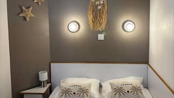 StrykjÀrn/strykbrÀda, wi-fi och sÀngklÀder