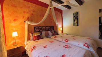 Strykejern/-brett, wi-fi og sengetøy