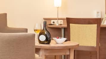 Comfort Double Room | Dining