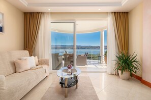 TV - Luxury apartment Tunera 2 (Malinska)