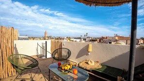 Terrace/patio - Superb 3-suite riad. A/C, swimming pool. Quiet, central and safe (Marrakech)