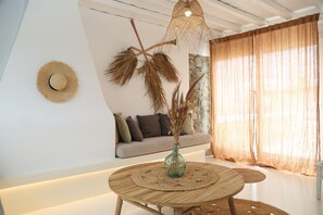 Interior - Villa Adelfia with private hot tub (Mykonos)