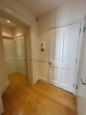 Interior - Superb central London flat. (London)