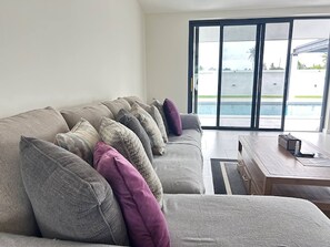 Shared Dormitory, 2 Bedrooms, Accessible, Smoking | Living area - Room-luxurious Bed & Breakfast Stay in U (Pranburi)