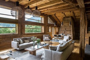 Fireplace - Chalet Drozin - PORTES DU SOLEIL 23 pers. (Abondance)